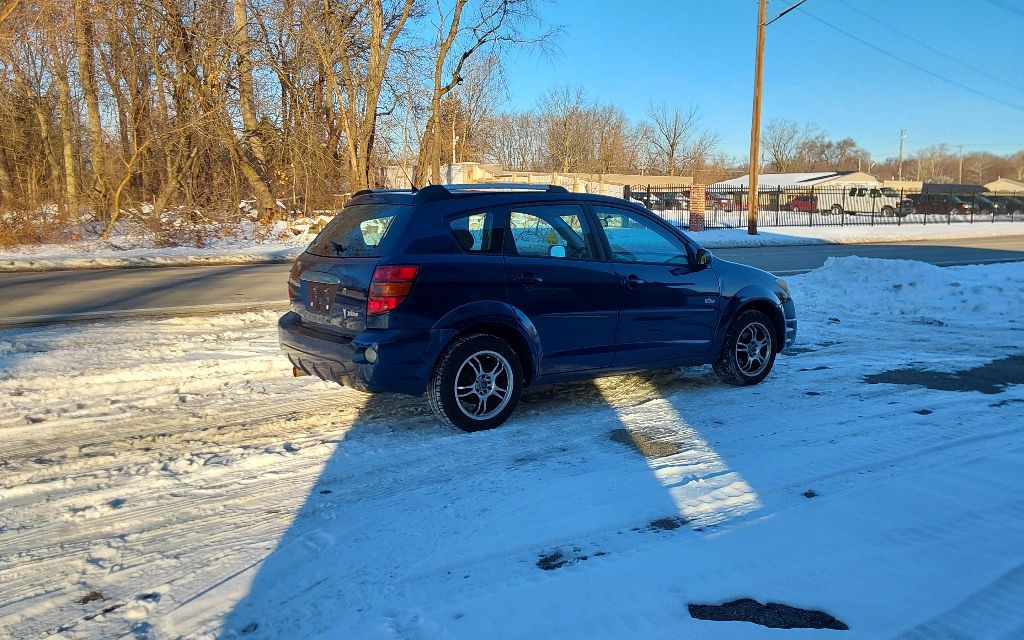 2005 Pontiac Vibe Image 6