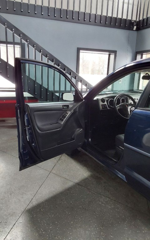 2005 Pontiac Vibe Image 14