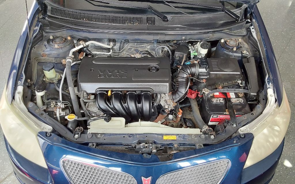 2005 Pontiac Vibe Image 21