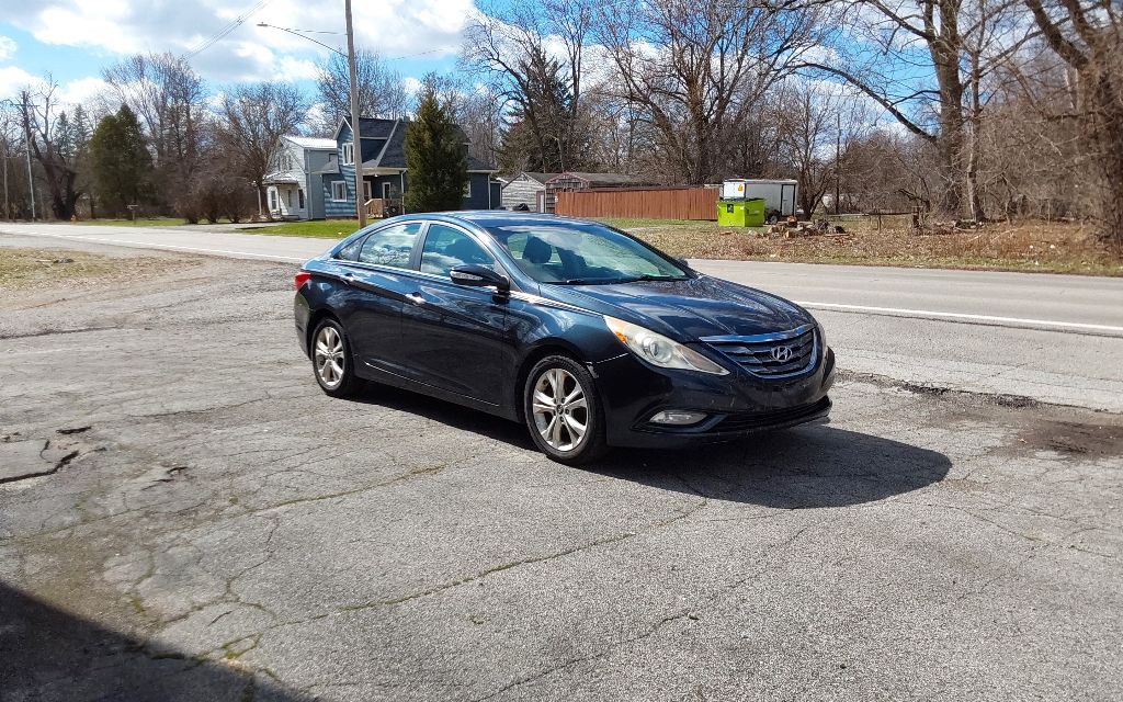 2011 Hyundai Sonata Image 5