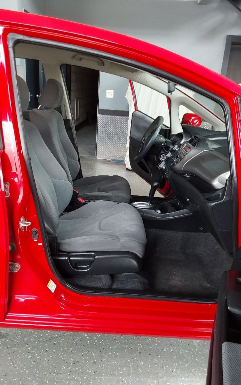 2013 Honda Fit Image 19