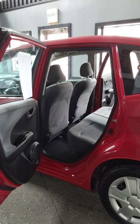 2013 Honda Fit Image 25