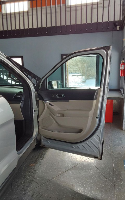 2013 Ford Explorer Image 12