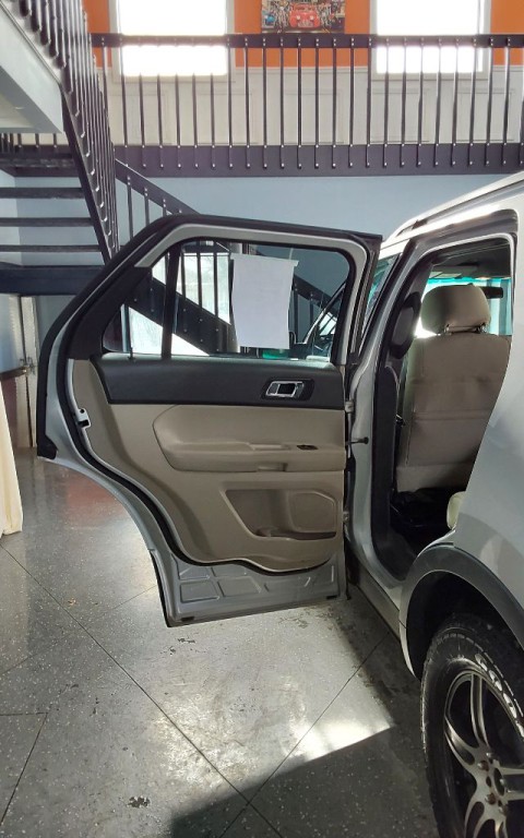 2013 Ford Explorer Image 18