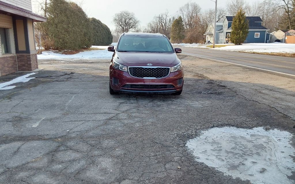 2016 Kia Sedona Image 3
