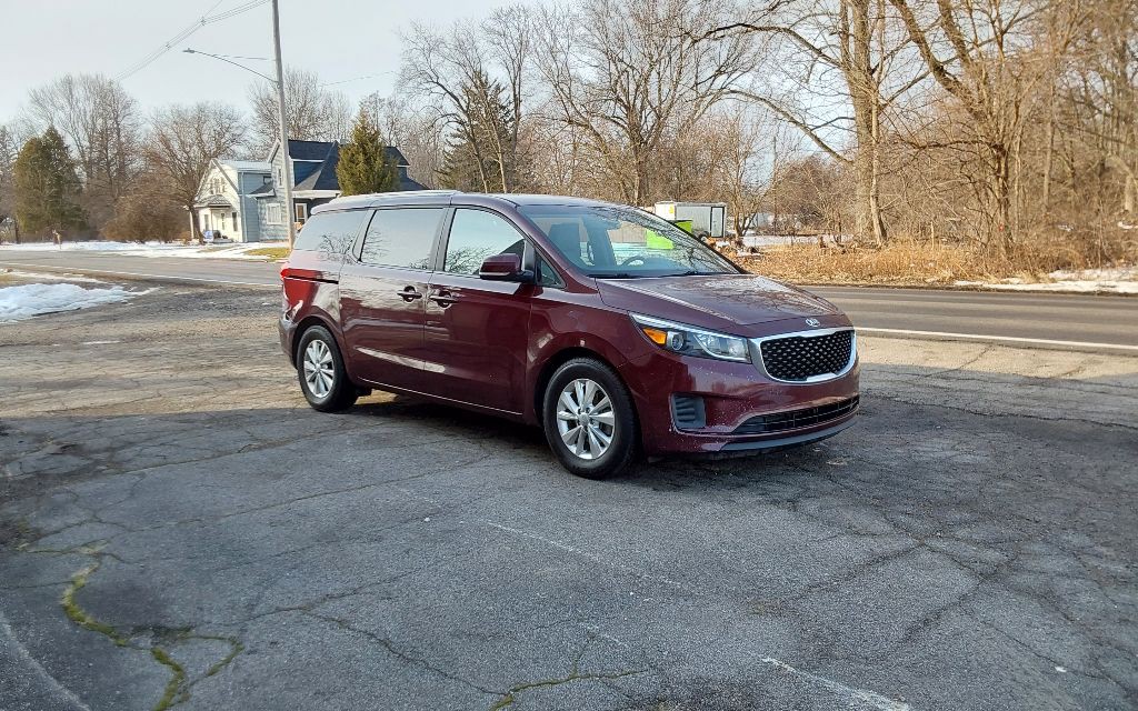 2016 Kia Sedona Image 4