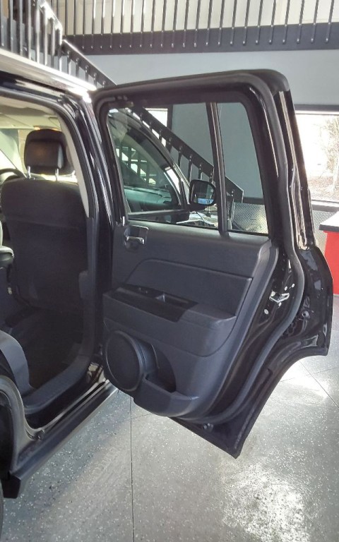 2012 Jeep Compass Image 15