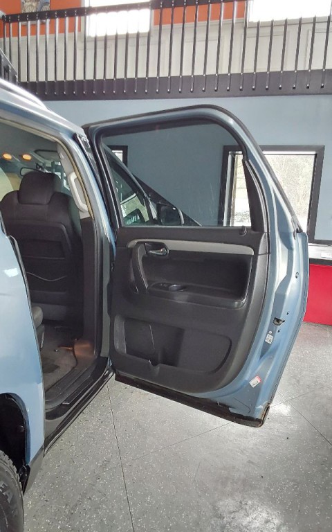 2008 Saturn Outlook Image 15