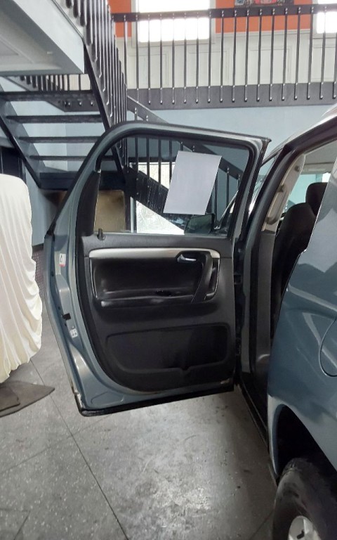 2008 Saturn Outlook Image 17