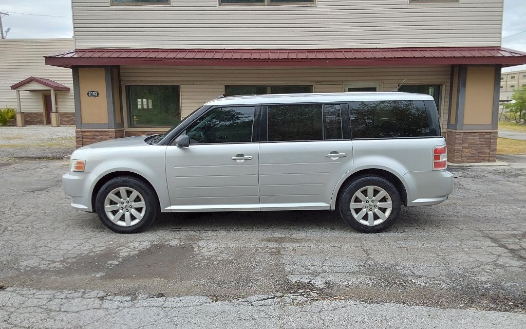 2009 Ford Flex Image 3