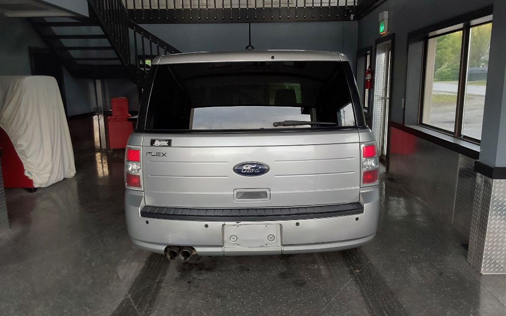 2009 Ford Flex Image 8