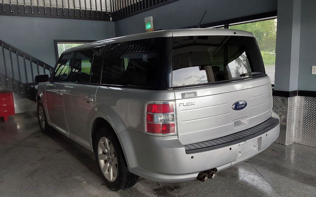 2009 Ford Flex Image 10