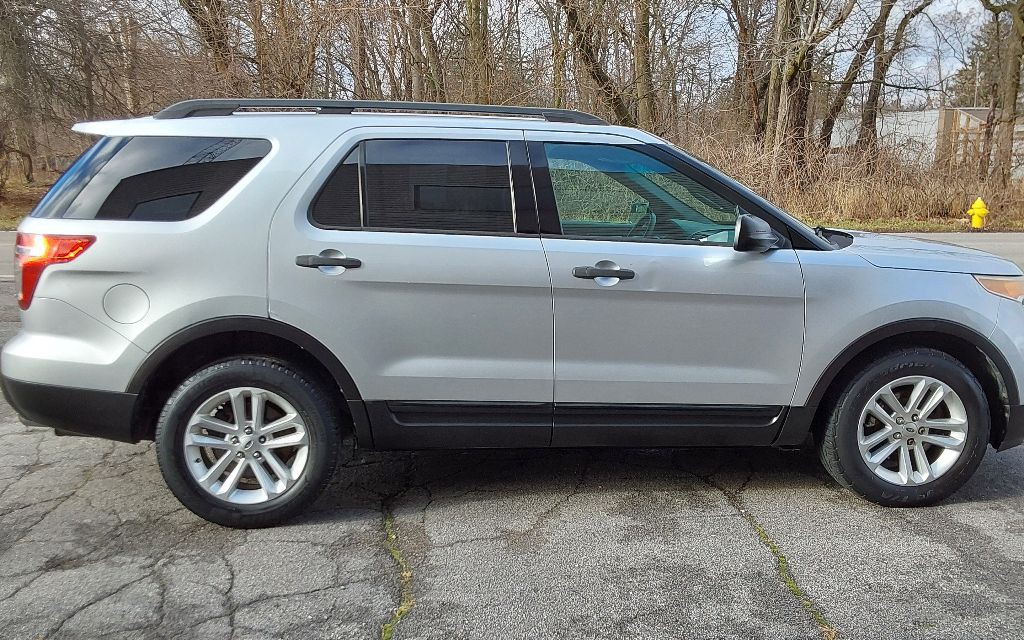 2013 Ford Explorer Image 5