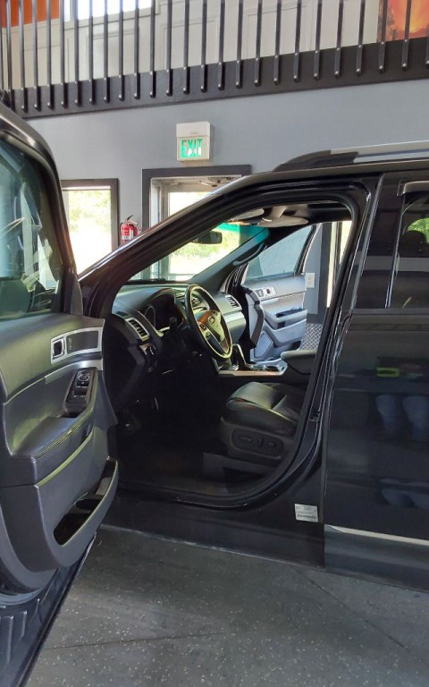 2014 Ford Explorer Image 14