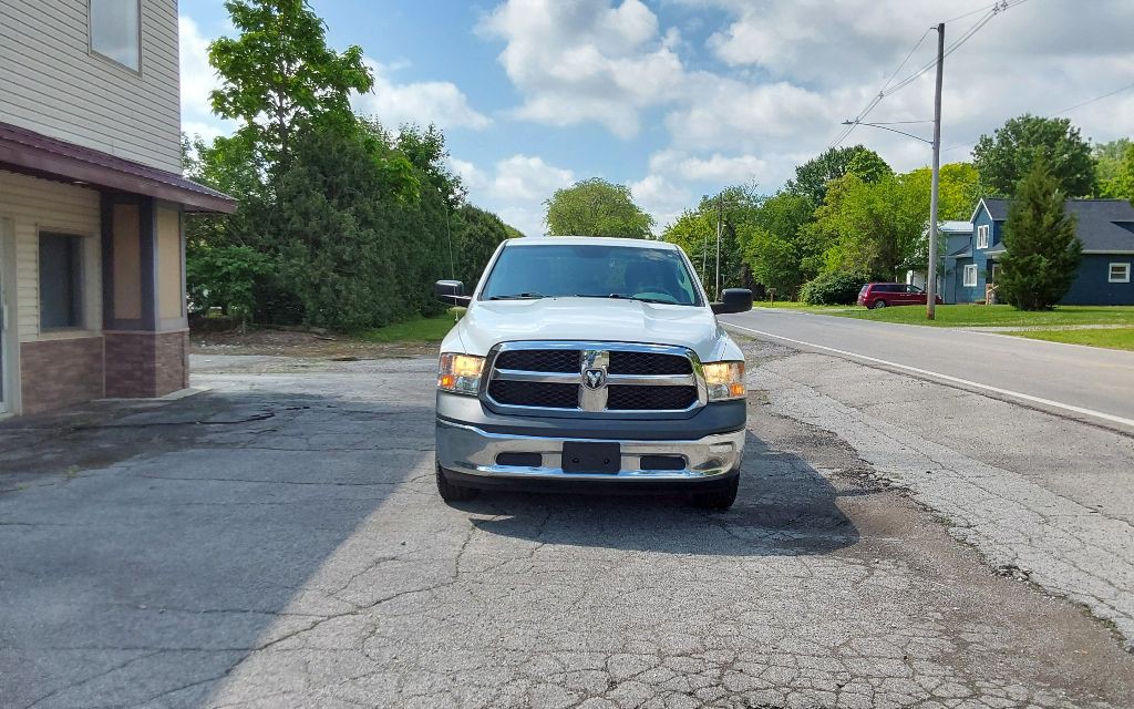 2018 RAM 1500 Image 2