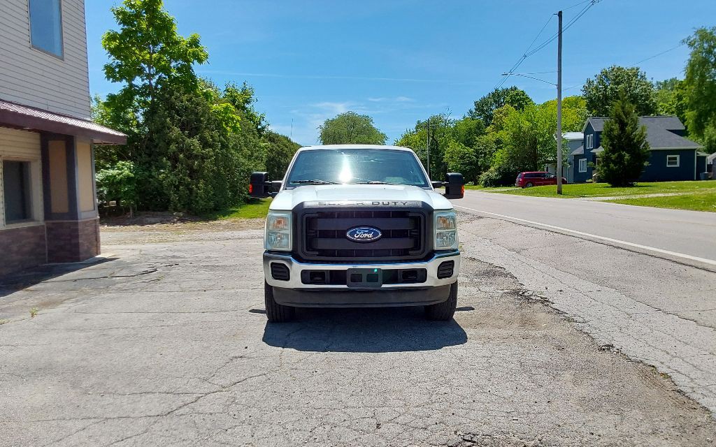 2011 Ford F-350 Image 4
