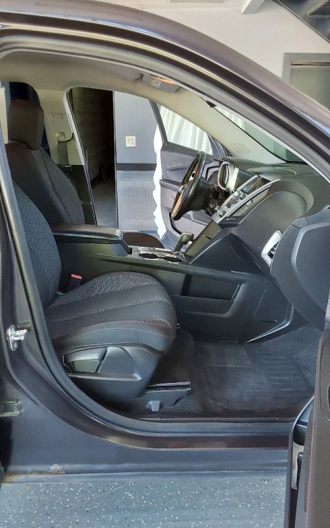 2015 Chevrolet Equinox Image 14
