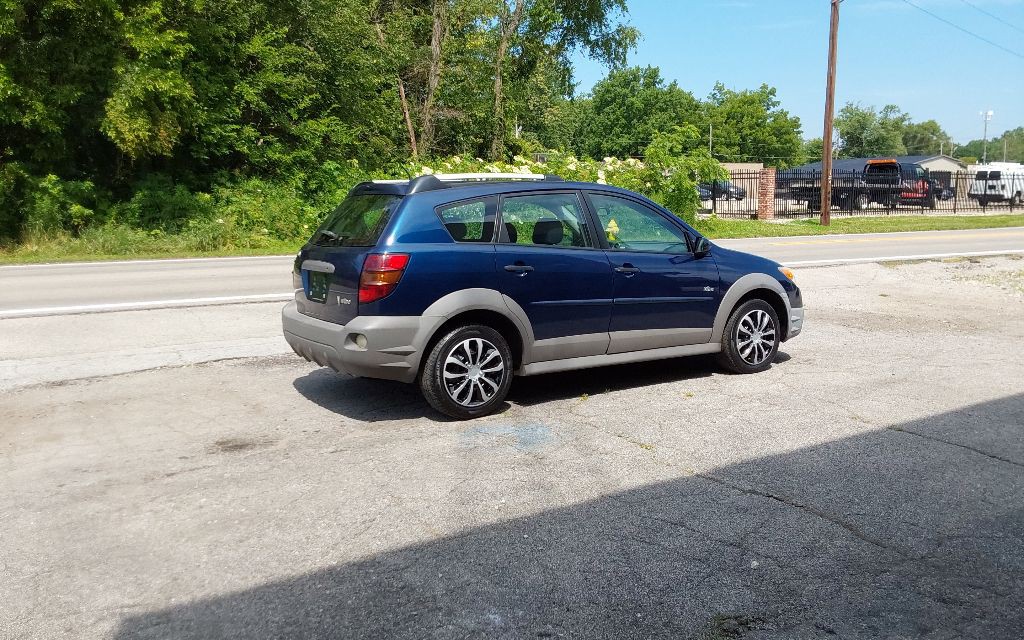 2005 Pontiac Vibe Image 6