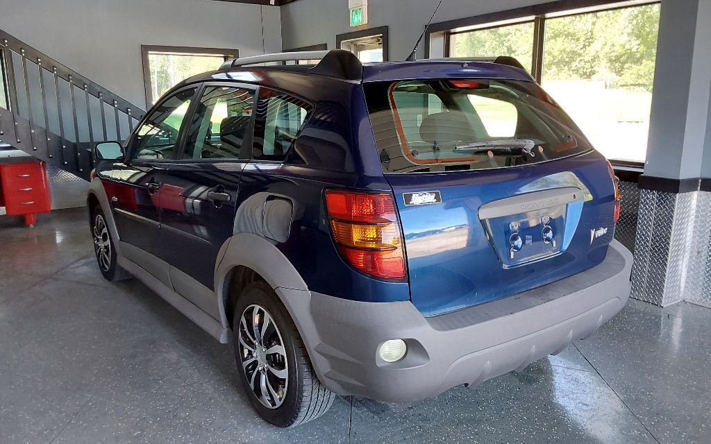 2005 Pontiac Vibe Image 11