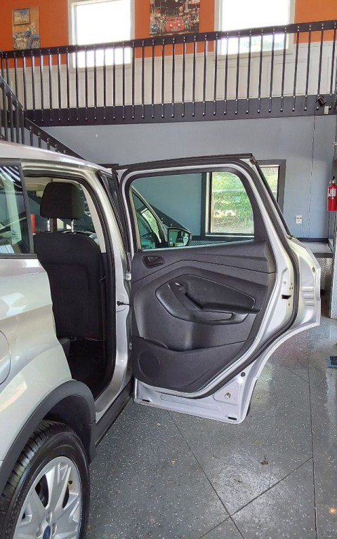 2013 Ford Escape Image 16