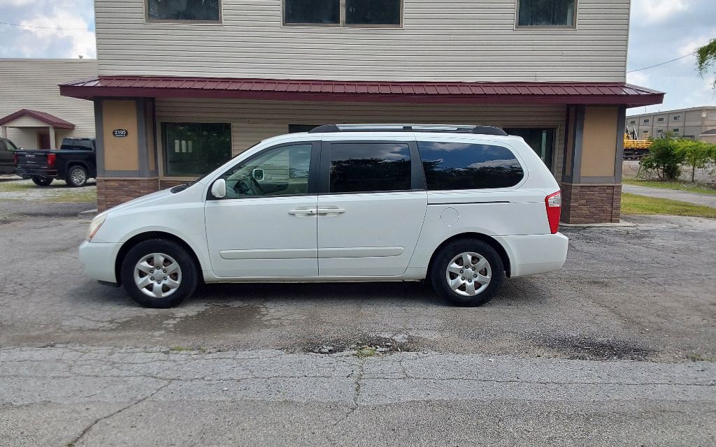 2008 Kia Sedona Image 3