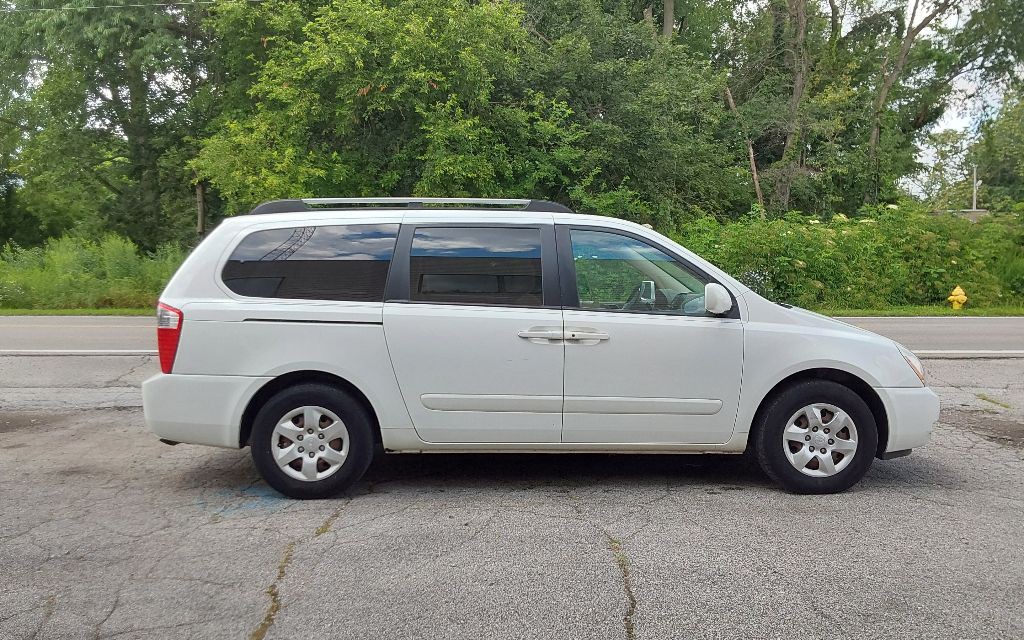 2008 Kia Sedona Image 5