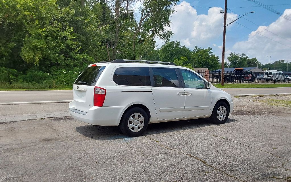 2008 Kia Sedona Image 6