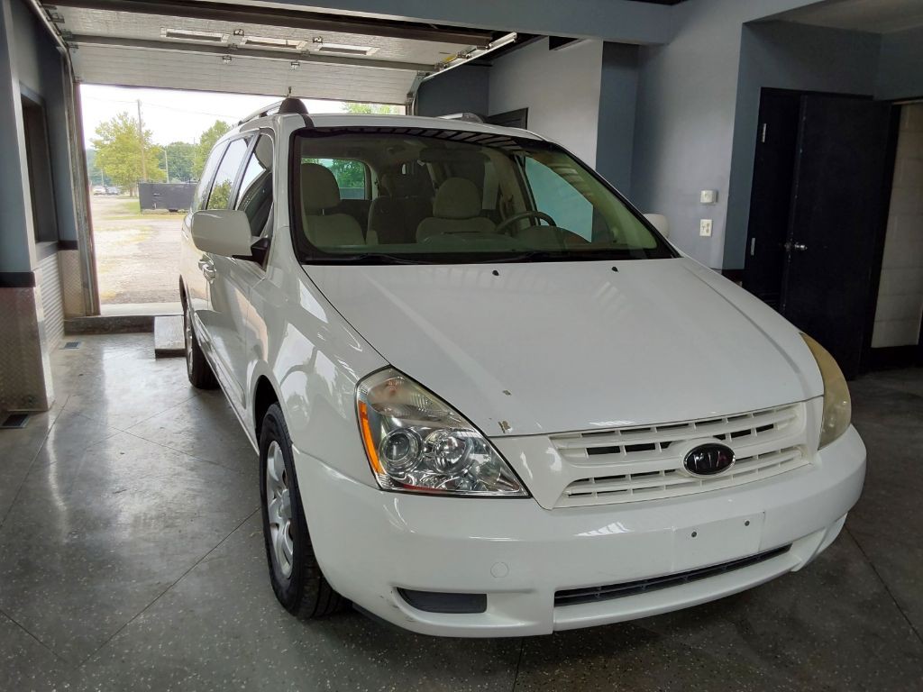2008 Kia Sedona Image 8