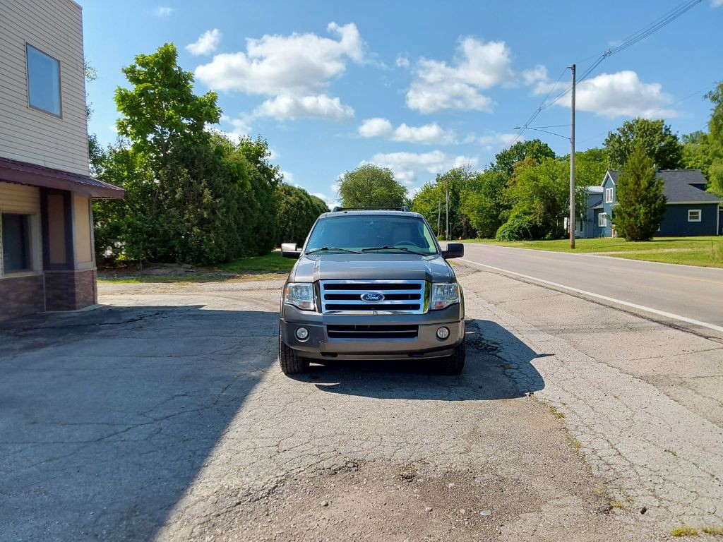 2014 Ford Expedition Image 2