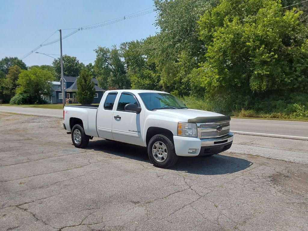 2011 Chevrolet Silverado 1500 Image 4