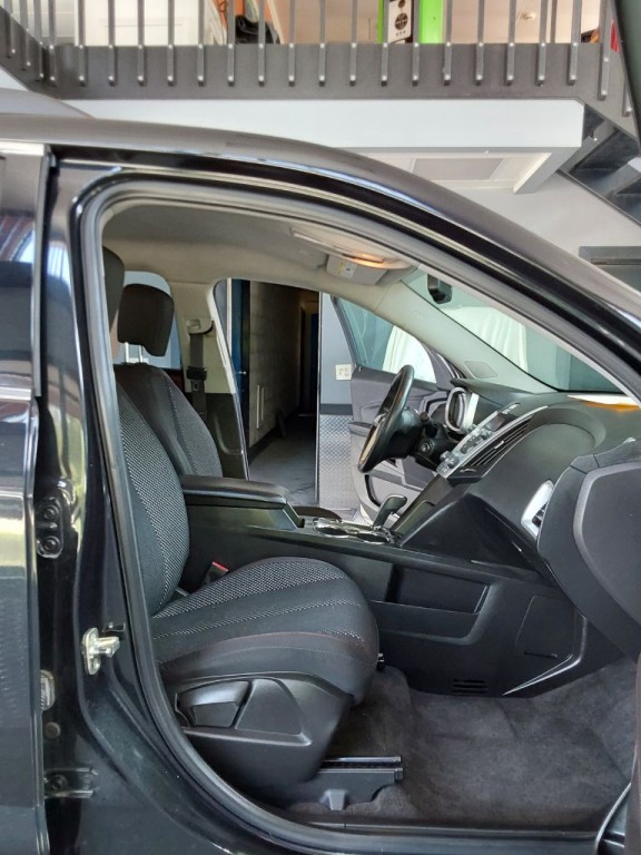 2011 Chevrolet Equinox Image 16