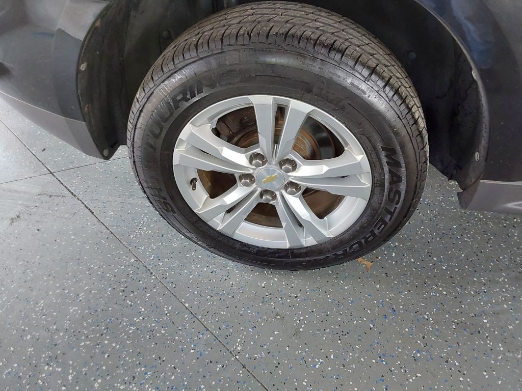 2011 Chevrolet Equinox Image 22