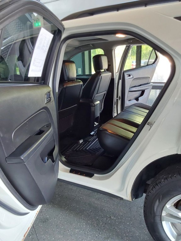 2012 Chevrolet Equinox Image 17