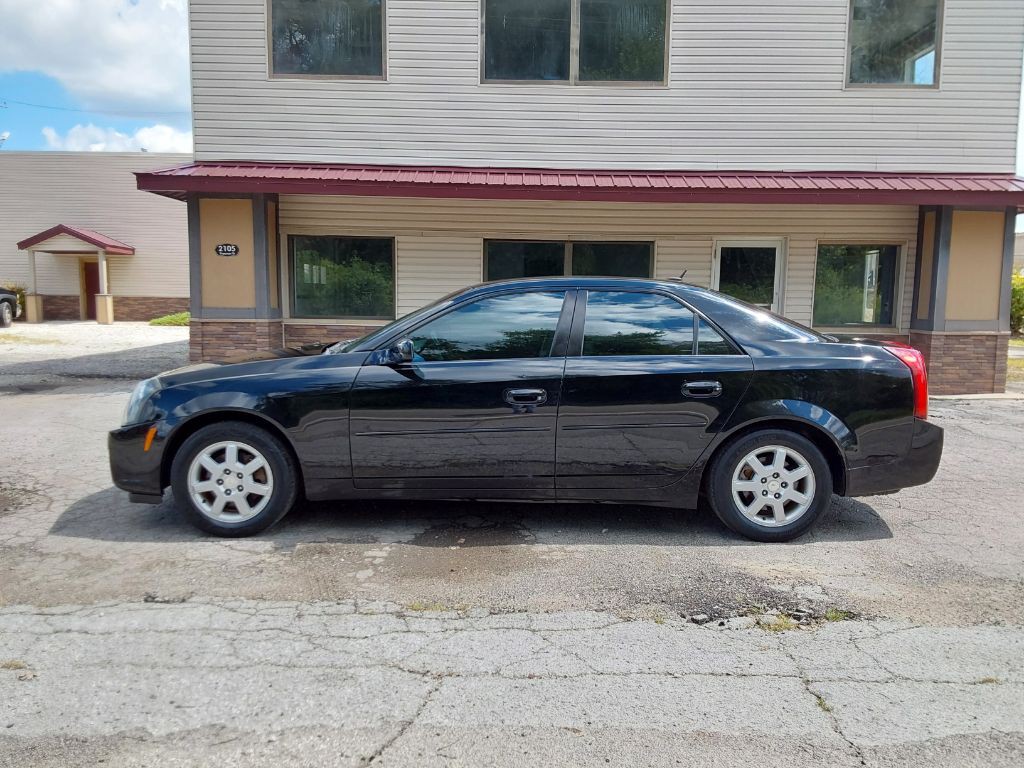 2005 Cadillac CTS Image 2