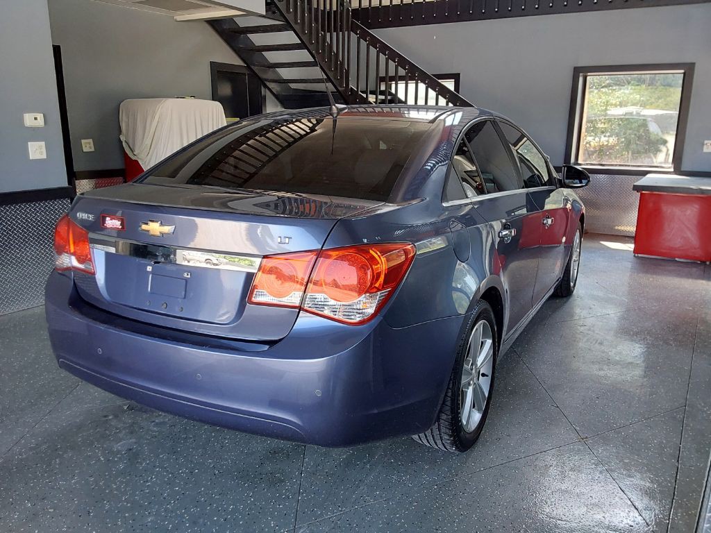 2013 Chevrolet Cruze Image 10