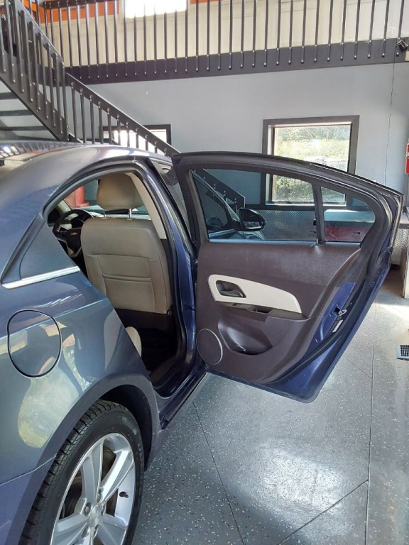 2013 Chevrolet Cruze Image 16