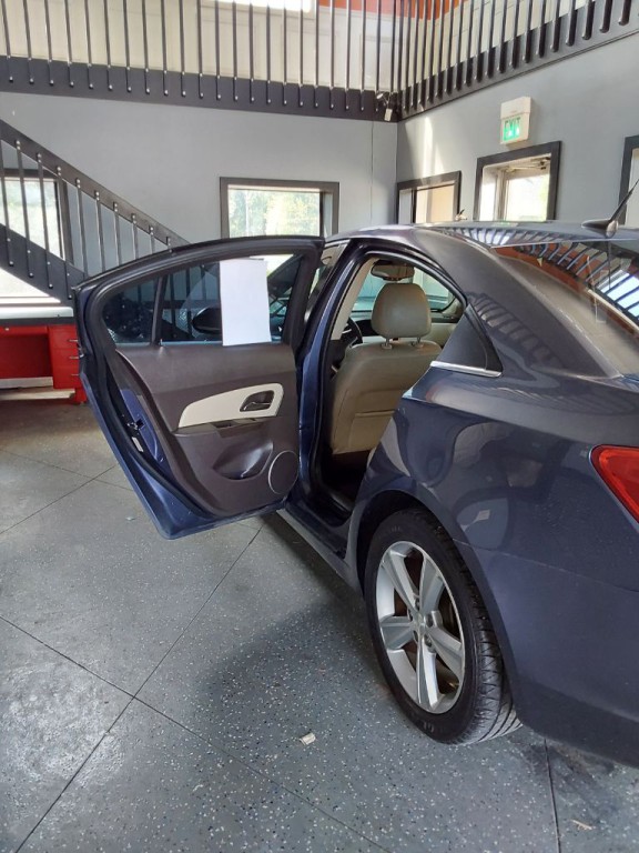 2013 Chevrolet Cruze Image 22