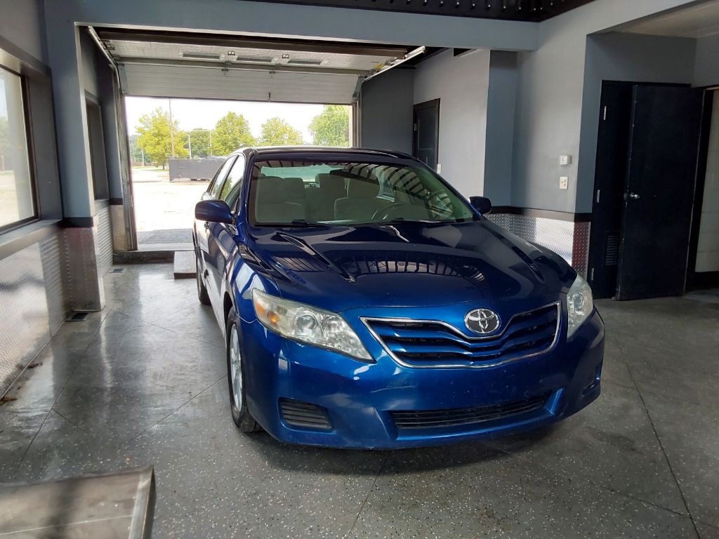 2011 Toyota Camry Image 7