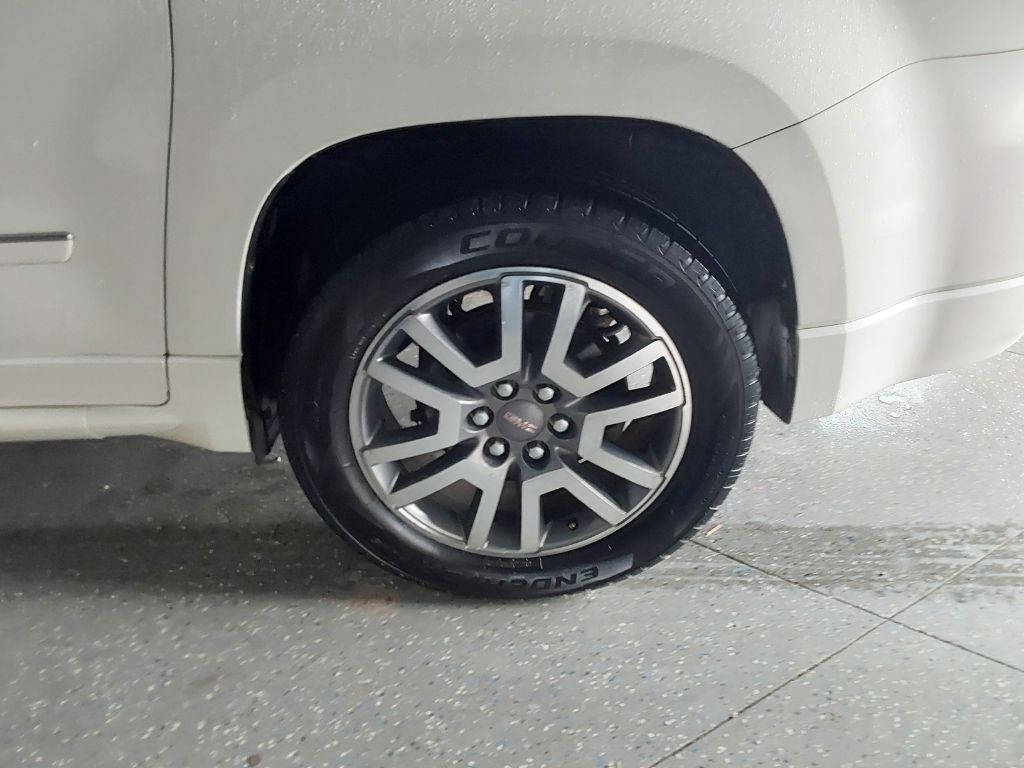 2013 GMC Acadia Image 21
