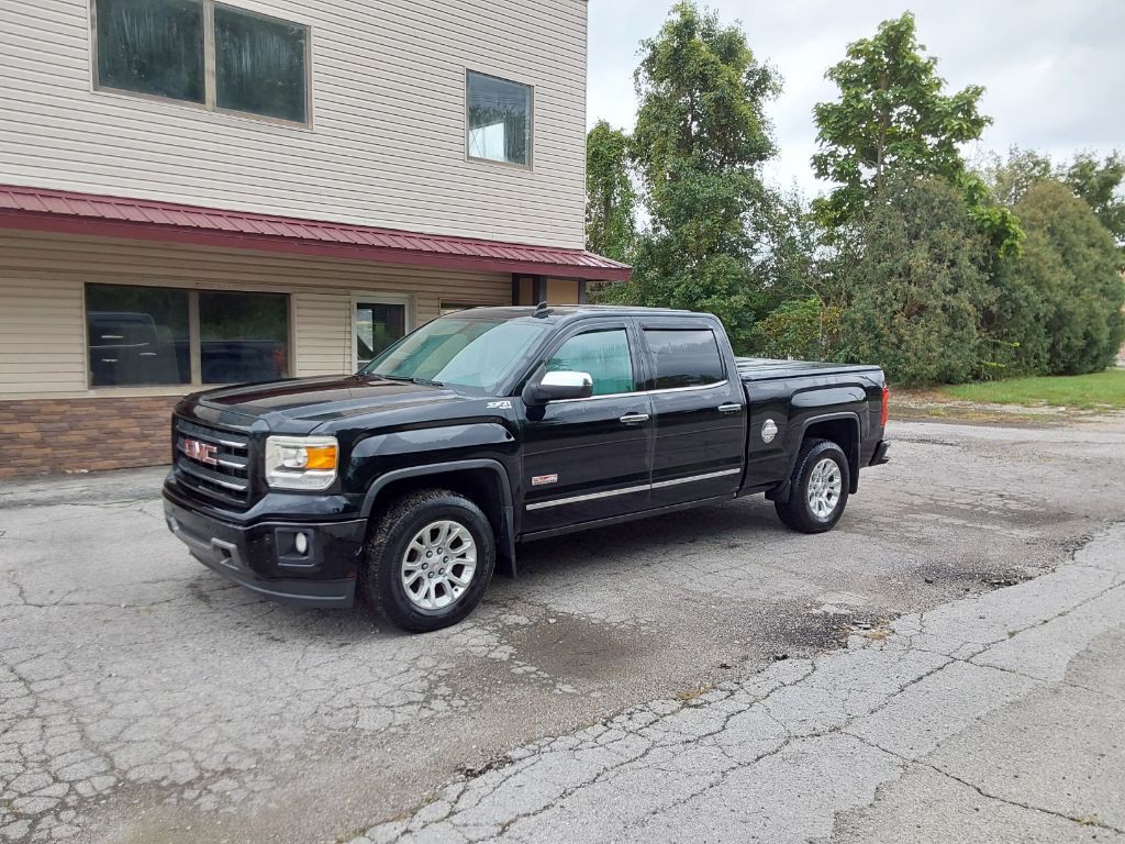 2015 GMC Sierra Image 2