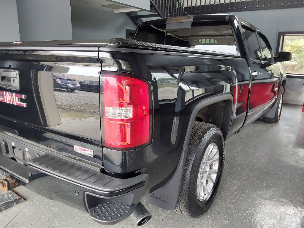 2015 GMC Sierra Image 9