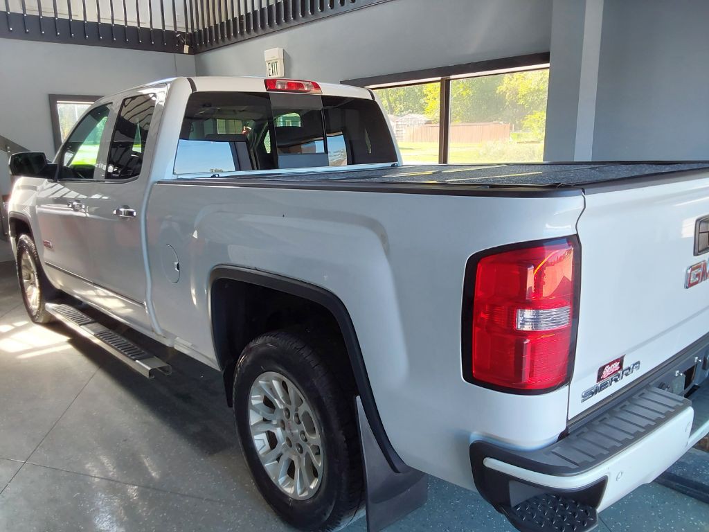 2015 GMC Sierra Image 10
