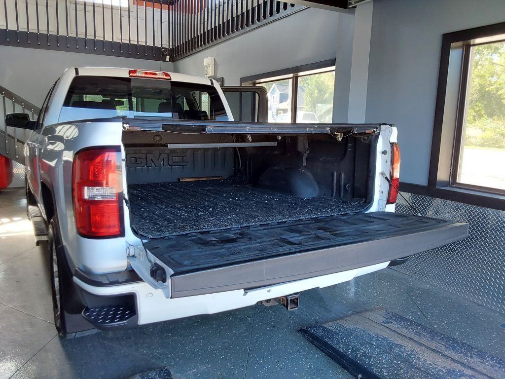 2015 GMC Sierra Image 19