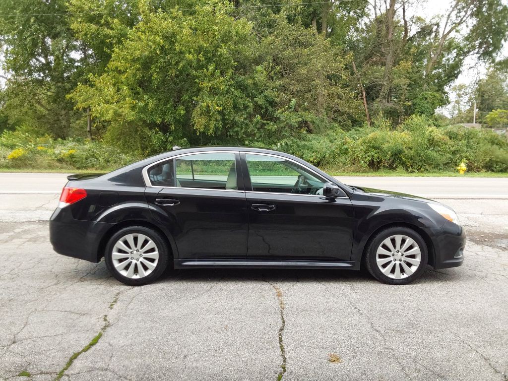 2011 Subaru Legacy Image 4