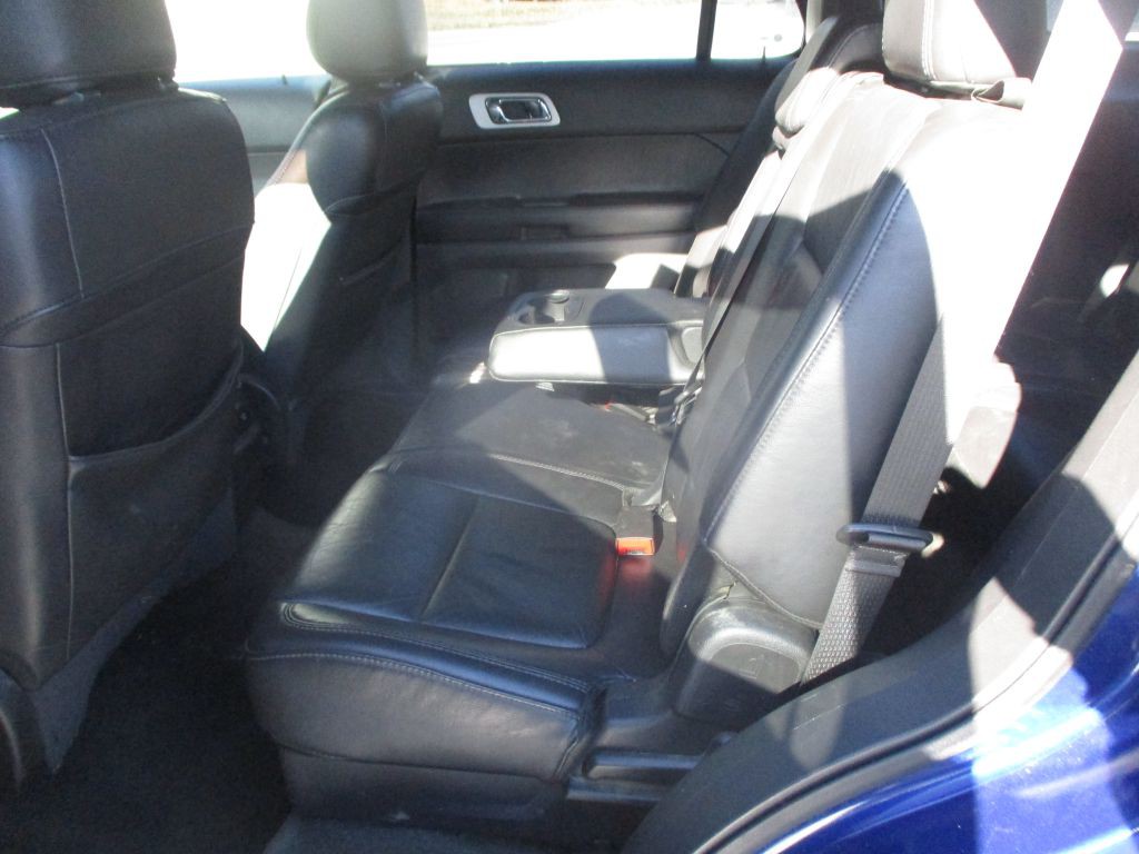 2015 Ford Explorer Image 7