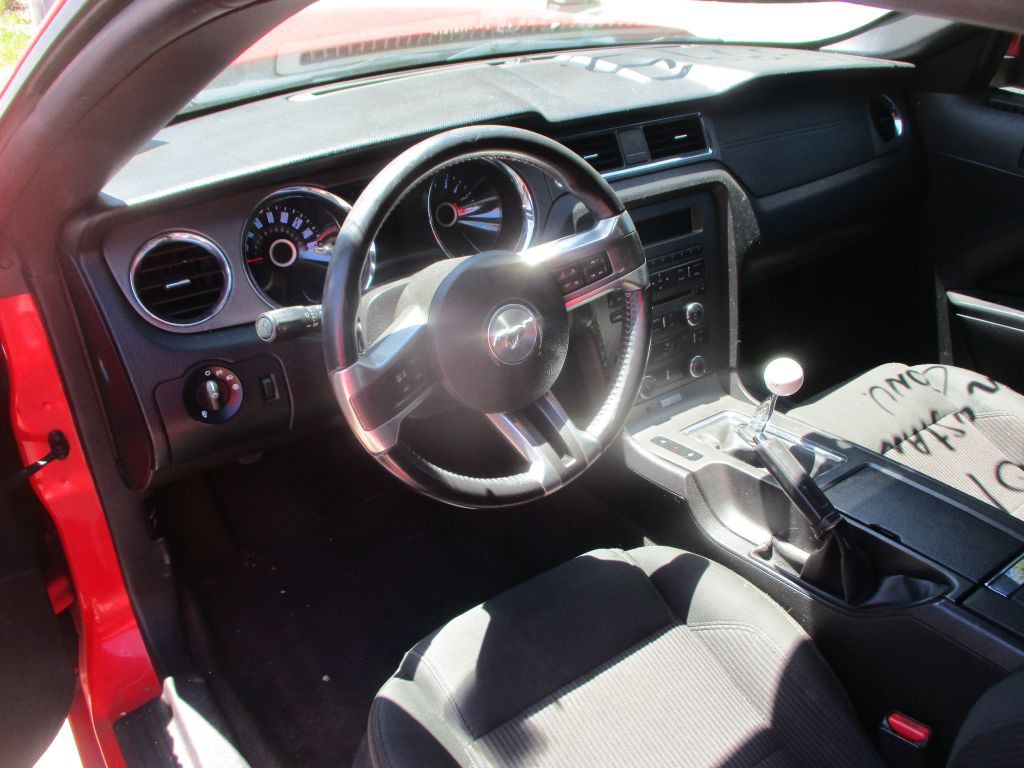 2014 Ford Mustang Image 11