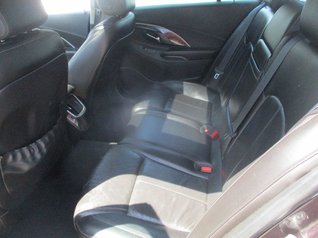 2015 Buick Lacrosse Image 6