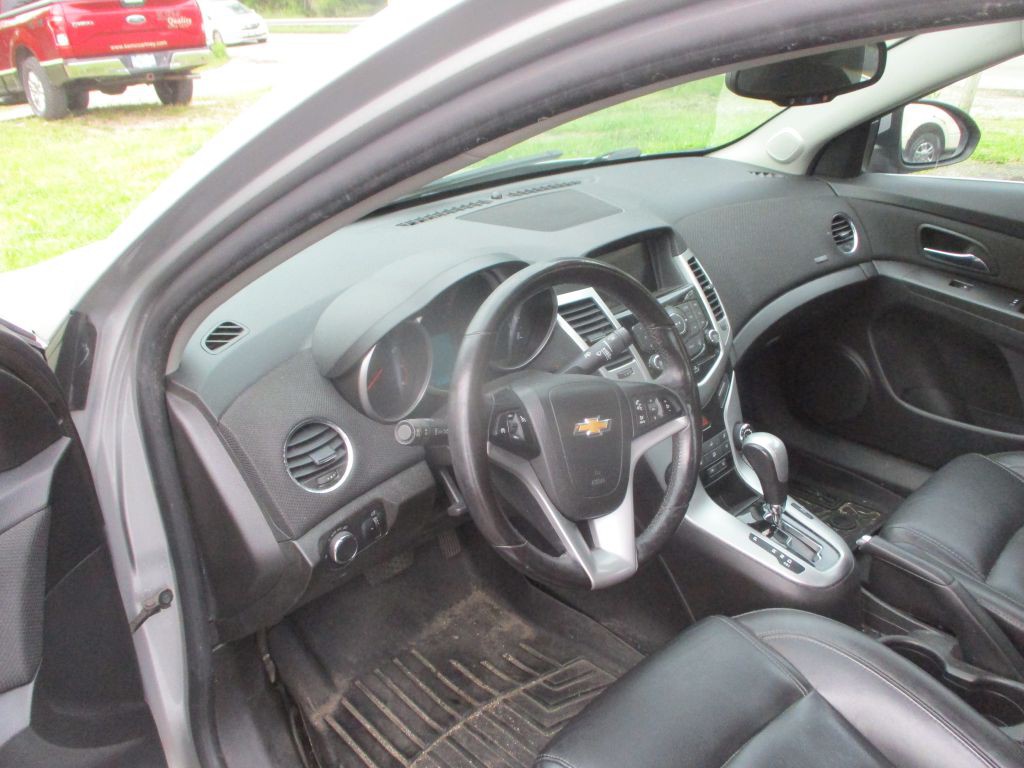 2015 Chevrolet Cruze Image 7