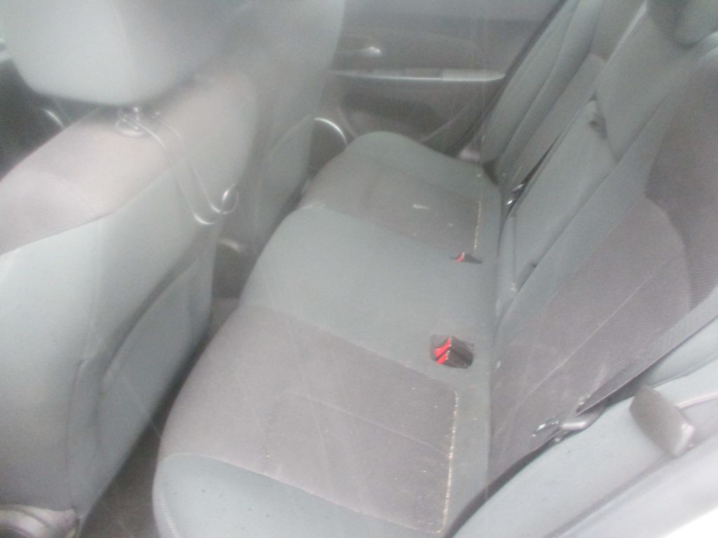 2011 Chevrolet Cruze Image 9