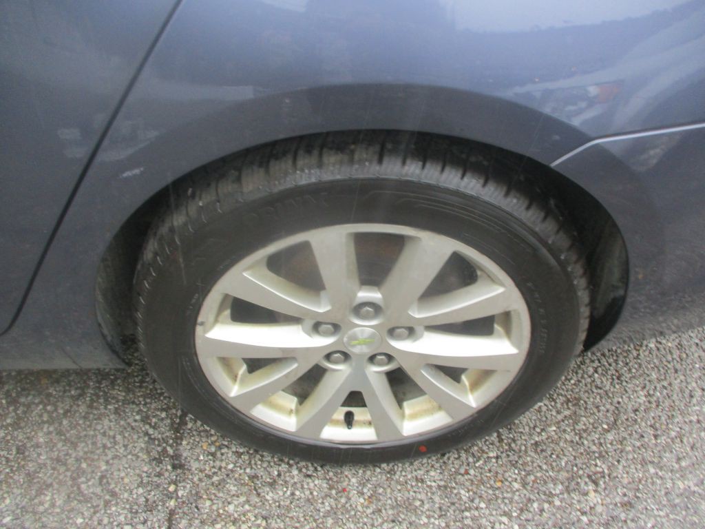 2014 Chevrolet Malibu Image 6
